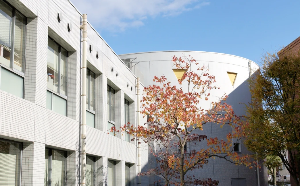 円形ホールの外観